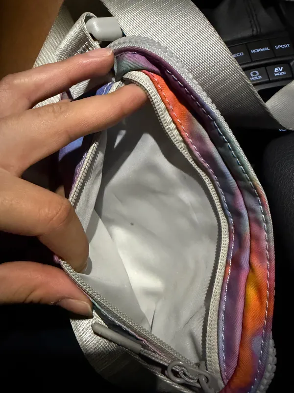 Lululemon Belt Bag - Image 4