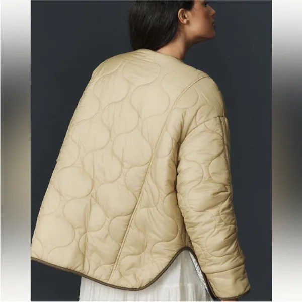 Anthropologie Tan Floral Reversible Quilted Puffer Jacket - Image 6