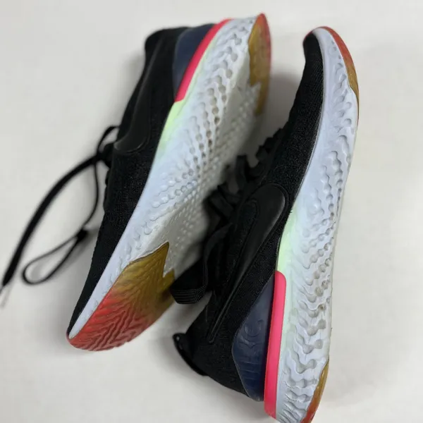 Nike Women's Epic‎ React Flyknit Shoes - Size 8. - Image 8