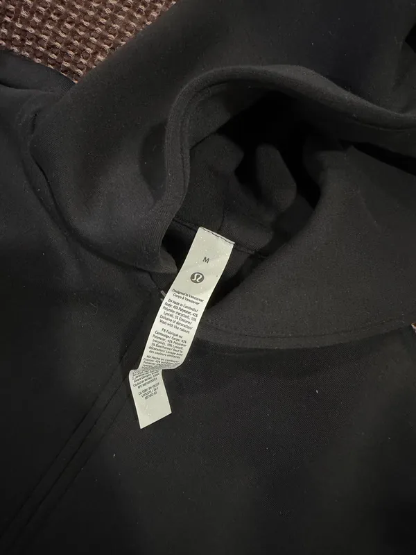 Black Lululemon Full-Zip Jacket - Image 5