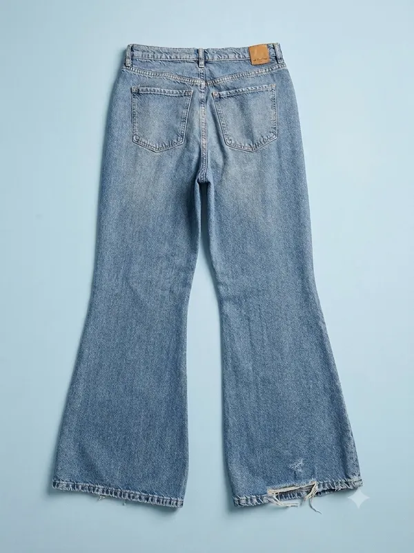 Free People Wide Leg Jeans Womens 28 Blue Light Wash Distressed Button - Image 2