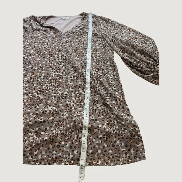 Entro Leopard Print Mini Dress Mauve Taupe V-Neck Balloon Sleeve D13289 Large - Image 7