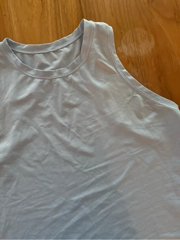 Lululemon Light Blue Sleeveless Athletic Tank Top - Image 4