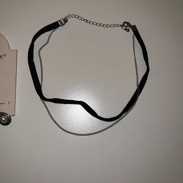 Primark Choker Necklaces and Charms NWT - Image 3