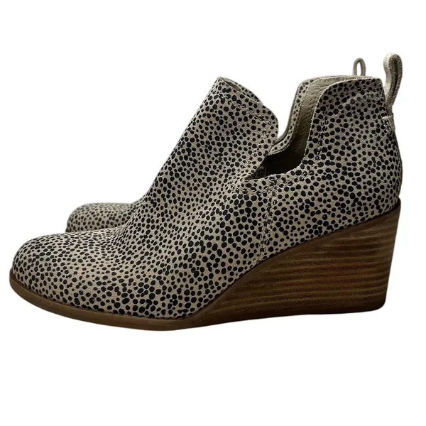 TOMS Kallie Cutout Ankle Wedge Bootie Macadamia‎ Cheetah 10016177 - Image 10