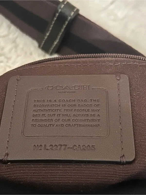 Coach Black Nylon Shoulder Bag CA205 crossbody purse adjustable strap - Image 6