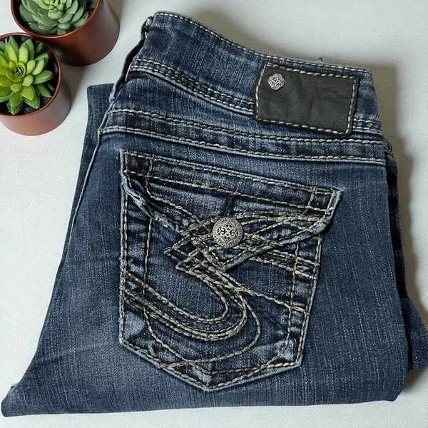 Silver Jeans Co. Suki Surplus Bootcut Jeans Dark Wash Women's‎ Size 28 - Image 4