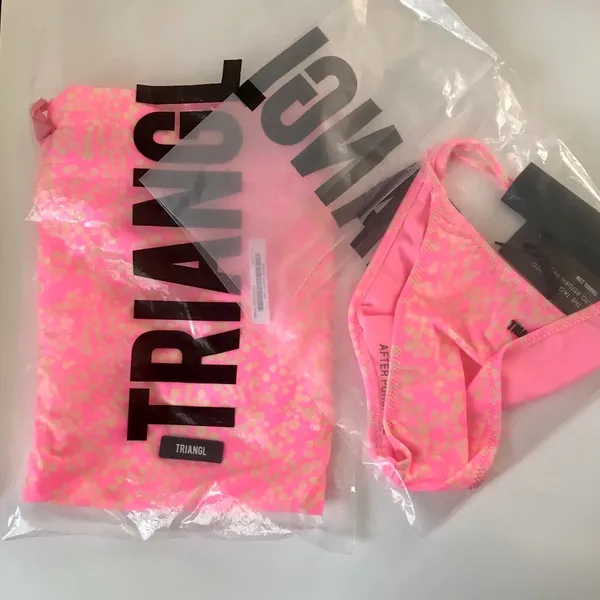 Triangl Vinka Pink Polka Bikini Bottom Sz Xs NWT - Image 2