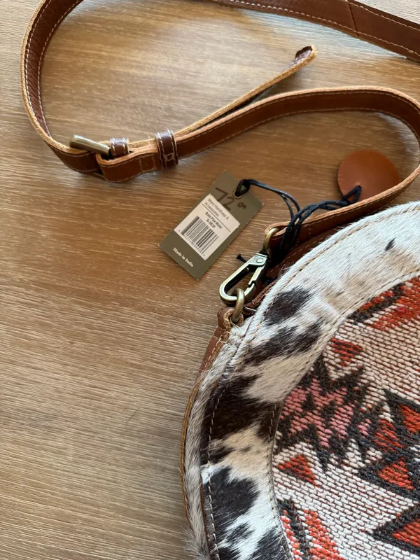 Myra Bags Geometric Patterned Crossbody Round Bag - Image 2