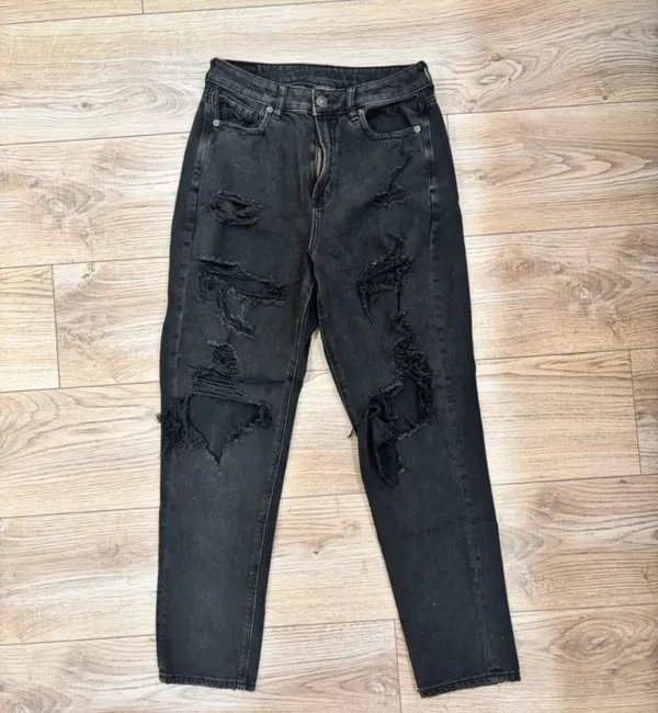 American Eagle Black Distressed Ripped Mom Jeans Size 4 - Image 2