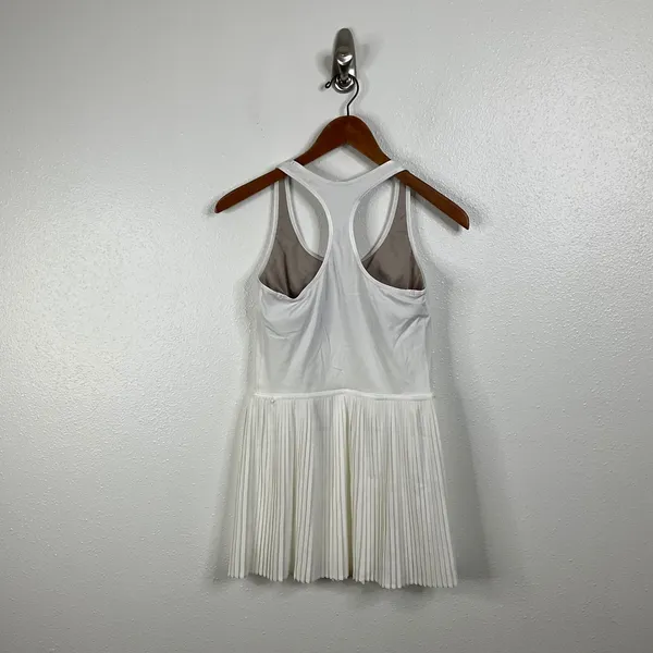 Lululemon Scoop‎ Neck Pleated Tennis Dress in White Size 6 - Image 2
