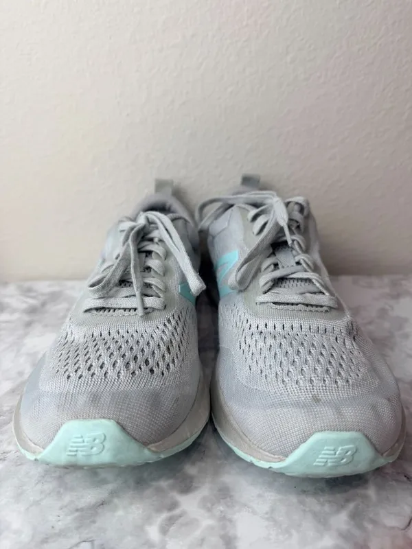 New Balance Fresh Foam Arishi V3 Women’s Size 10 Gray Mint Running Shoes - Image 5