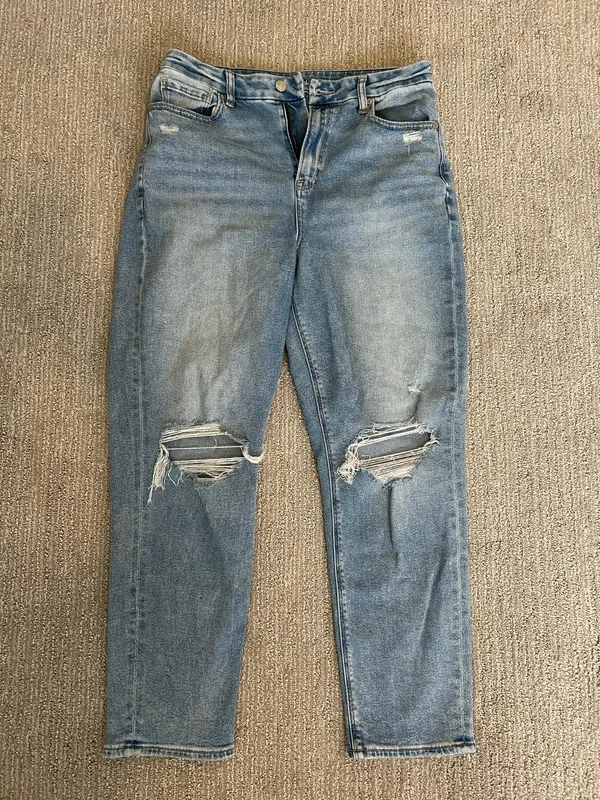American Eagle Jeans - Image 5