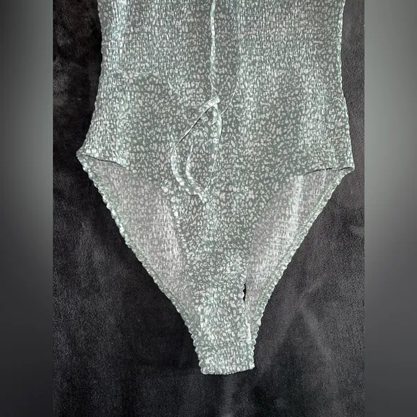 Princess Polly Asha Bodysuit in Green Size 8 New with tag - Image 10