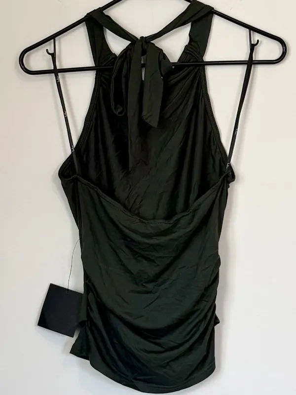 NWT Lulus Cute Inspiration Dark Green Sleeveless Halter Top - Size: Extra Small - Image 5
