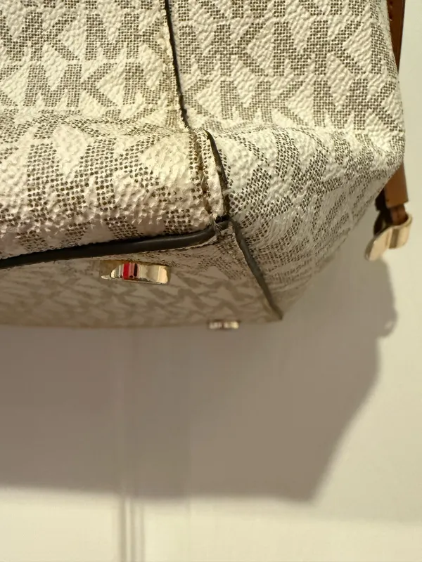 Michael Kors MK Signature Vanilla Logo Tote Bag Brown Trim - Image 10