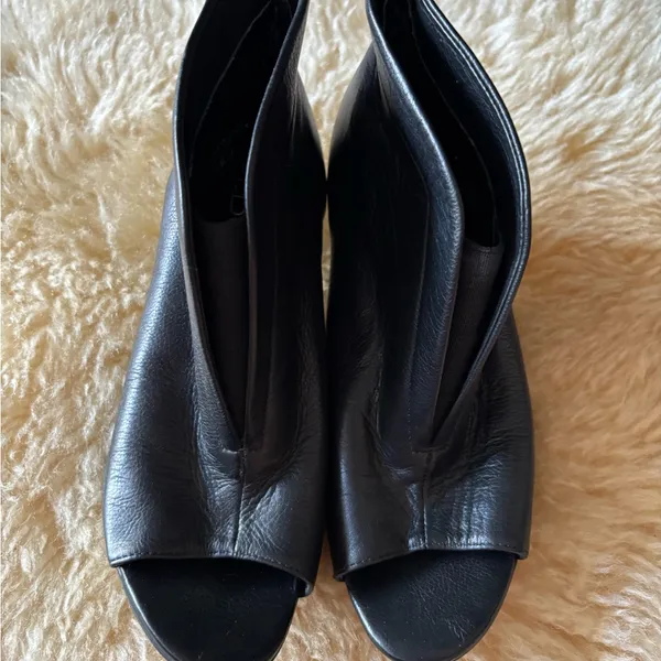 Aldo Black Leather Peep-Toe Heeled Ankle Booties - Image 2