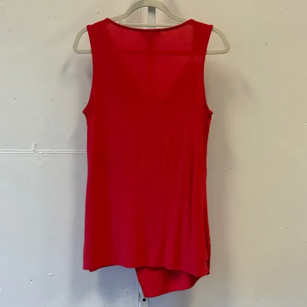 White House Black Market Red Cowl Neck Asymmetric Ring Sleeveless Top Small - Image 2