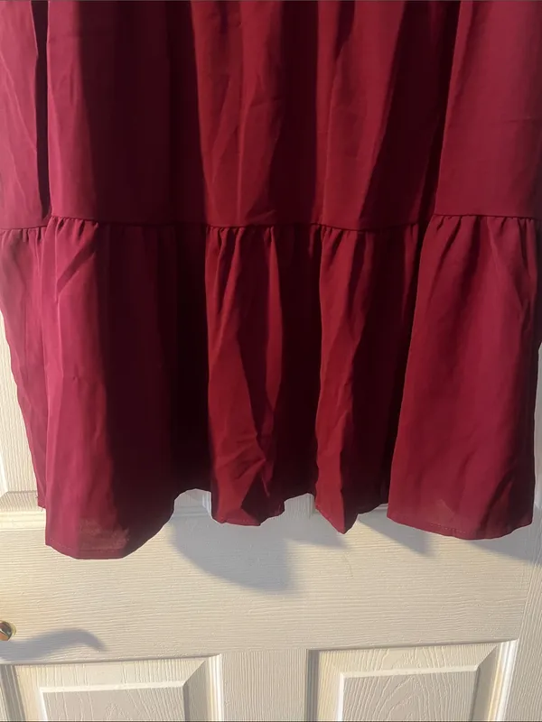 Women’s V-Neck Tiered Dress in Burgundy - Image 4