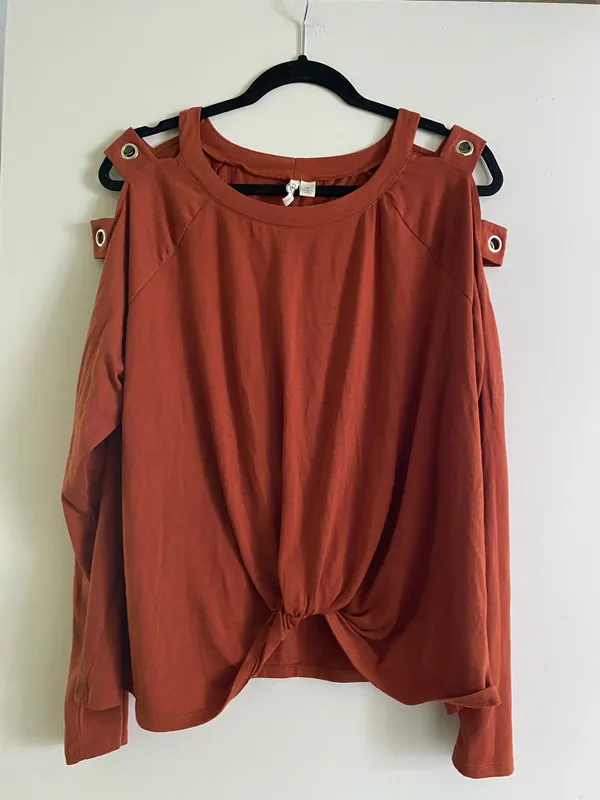 Cato Top Long Sleeve - Image 3