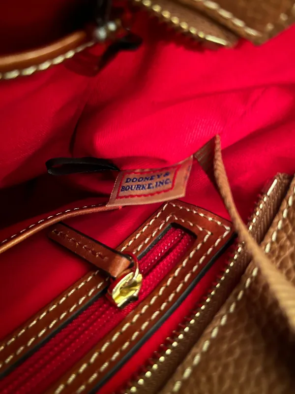 Dooney & Bourke Purse Leather Lexington  - Image 13