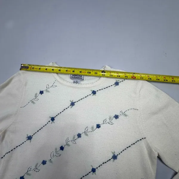 Adeline Alfred Dunner Vintage Women's Cream Floral Embroidered Pullover Sweater - Image 3