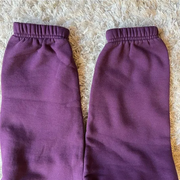 Aritzia TNA Cozy Fleece Boyfriend Sweatpants - Image 9