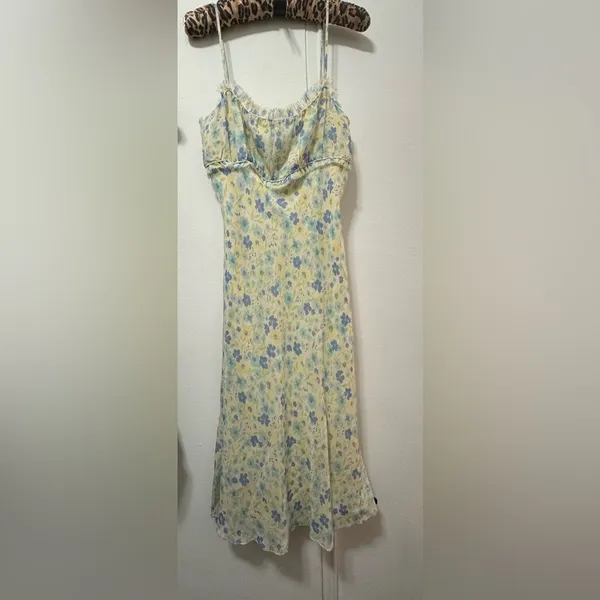 2000s Y2K Express 100% silk floral fairy dress size 6 butter yellow rare! - Image 3