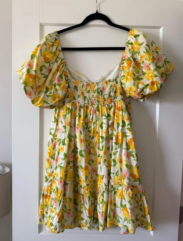 Vestique Dress Floral Mini - Image 2