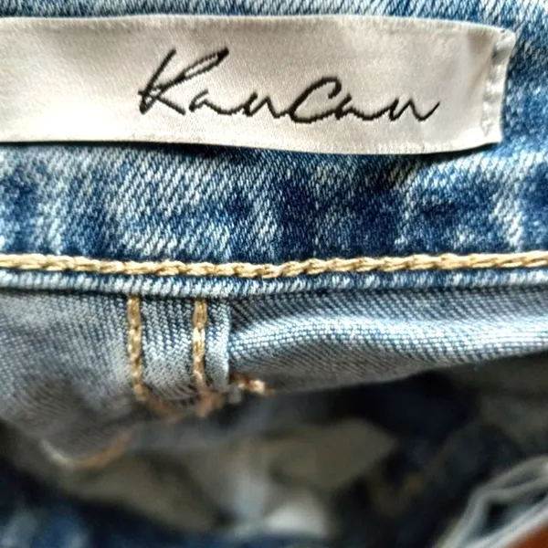 KanCan 0 / 23 High Rise Acid Wash Denim Cut Off Booty Jeans Raw Hem Short Shorts - Image 6