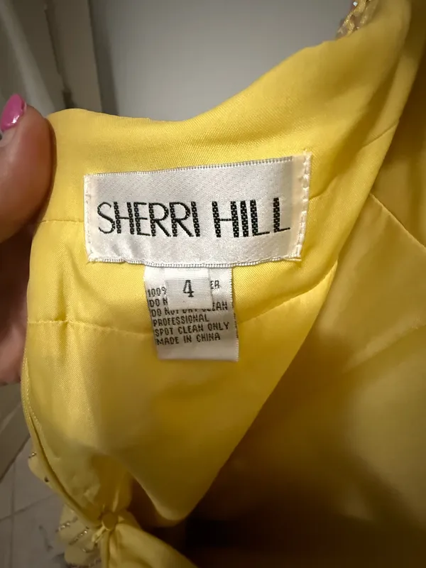 Sherri Hill Prom dress/gown - Image 4
