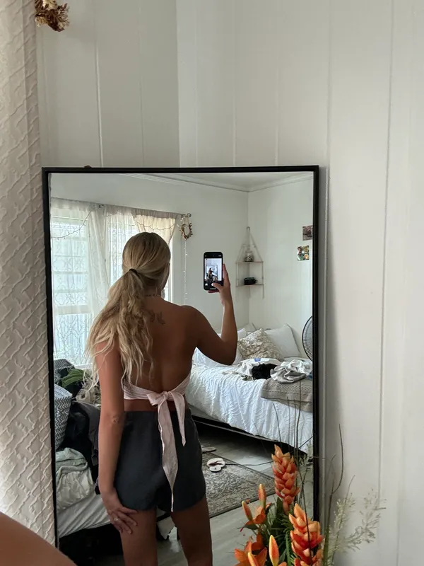 Light Pink Silk Halter Crop Size XS - Image 2