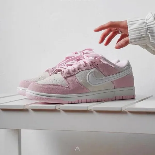 Nike‎ Women’s DUNK LOW LX 'PINK FOAM' Size 11 DV3054-600 - Image 3