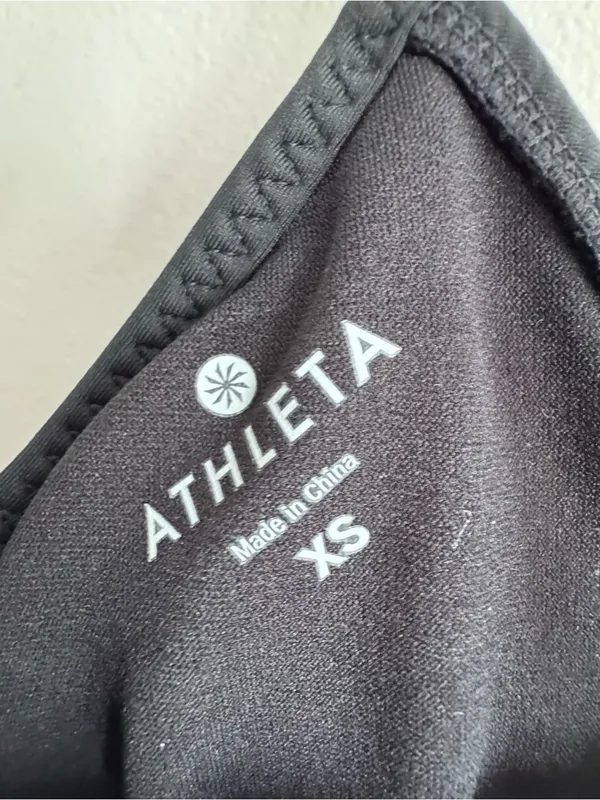 Athleta Black and Gray Striped Tankini Swim Top XS - Image 3