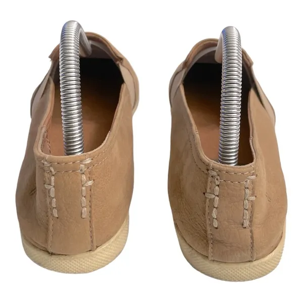 Frye Womens Size 8 M Lisa Slip On Leather Sneakers Tan Casual Flats - Image 5