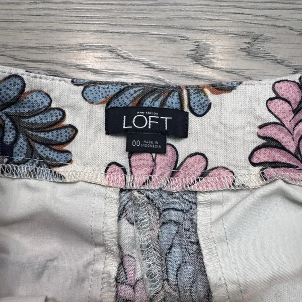 Ann Taylor LOFT‎ Women Floral Linen Blend Shorts Size 00 Pink Blue Summer - Image 3