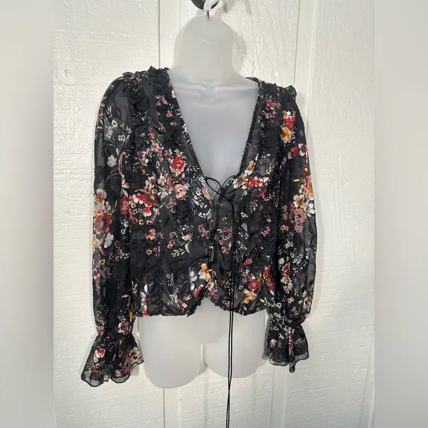 Nasty Gal Black Floral Sheer Top Size 4 EUC - Image 2