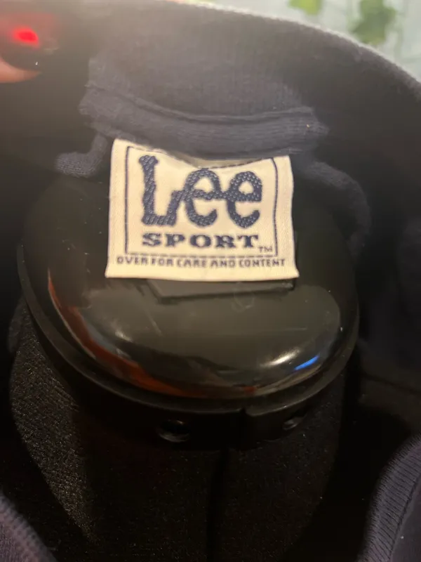 Lee 2001 Bear shirt - Image 7