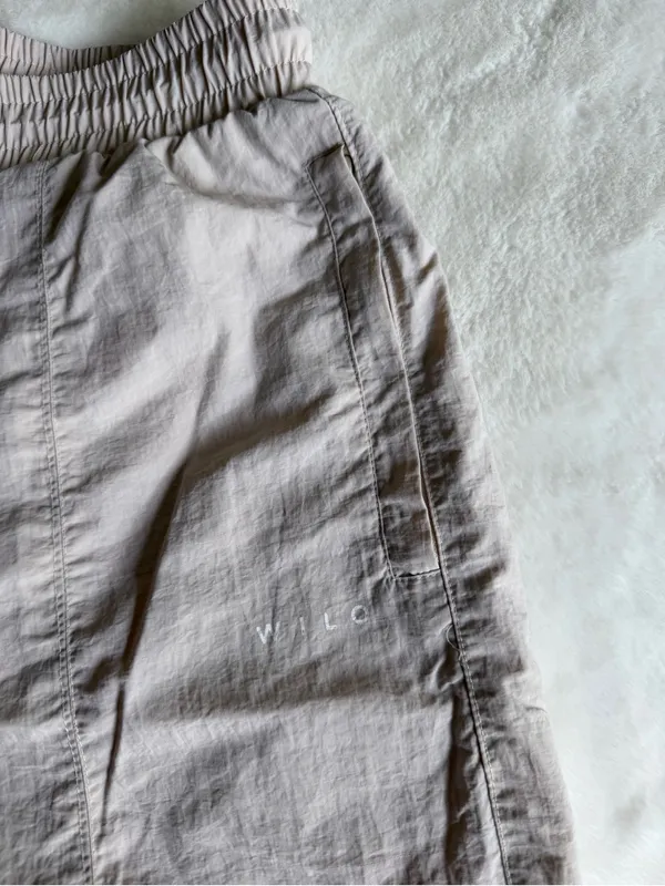 WILO The Label Parachute Joggers Size Medium - Image 9