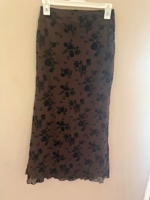 Women’s Brown Floral Midi Skirt - Black Print - Image 2