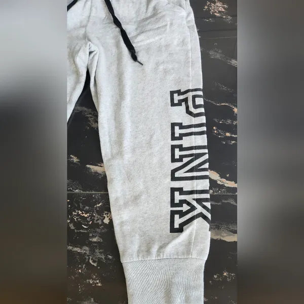 PINK Victoria's Secret Retired Skinny Joggers Size L - Image 3