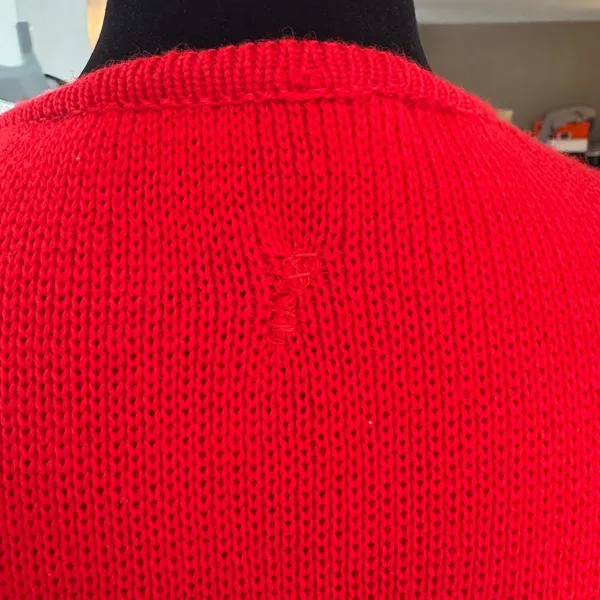 Vintage Carine‎ Paris Red Knit Wool Cardigan Jacket Gold Anchor Buttons Womens L - Image 5