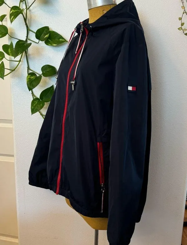 Tommy Hilfiger Women's Hooded Windbreaker Jacket - Image 4