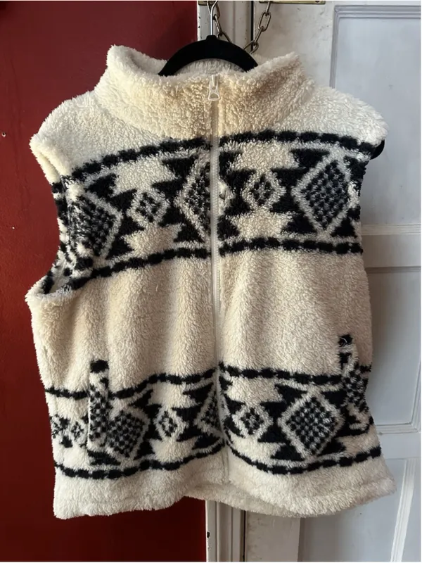 Lucky Brand Large Sherpa Fleece Zip Vest Southwestern Geometric Fair Isle Cozy - Image 3