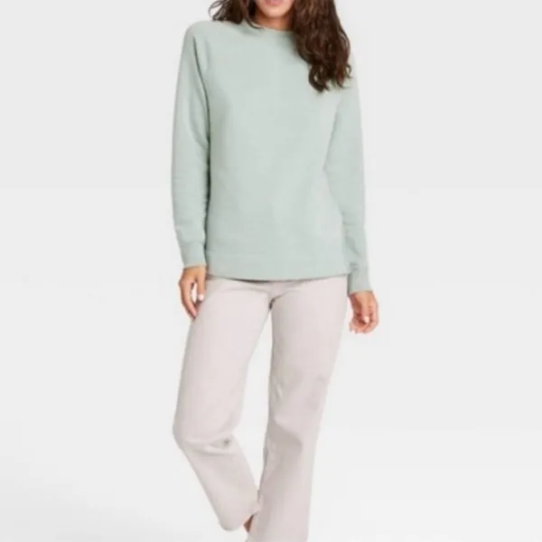 Universal Threads Sweatshirt - Image 3