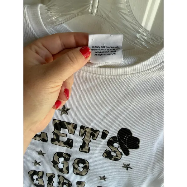 Shania Twain Women's Sz Small "Let's Go Girls" Country Western Graphic Baby Tee - Image 5