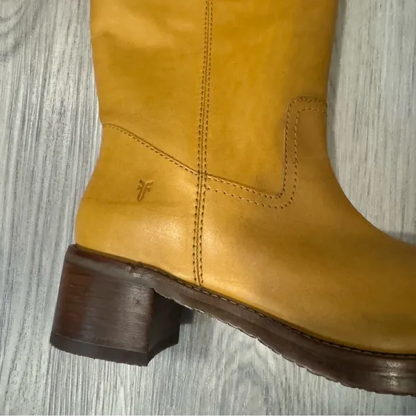 Frye Women’s Camryn Tall Pull On Boots Size 9M Color: Banana NIB - Image 4