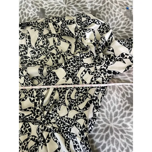 Express Leopard Bow Print Blouse Large Black White Modern Chic Office Peplum Top - Image 6