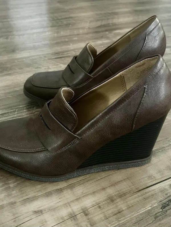 Sun and Stone Wedge Heeled Oxfords Women’s Size 9.5 - Image 7