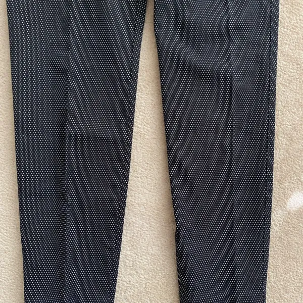 Old Navy Pixie Ankle Pants - Image 6
